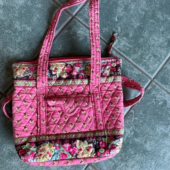 Vera Bradley Quilted bag - Picture 1 of 3